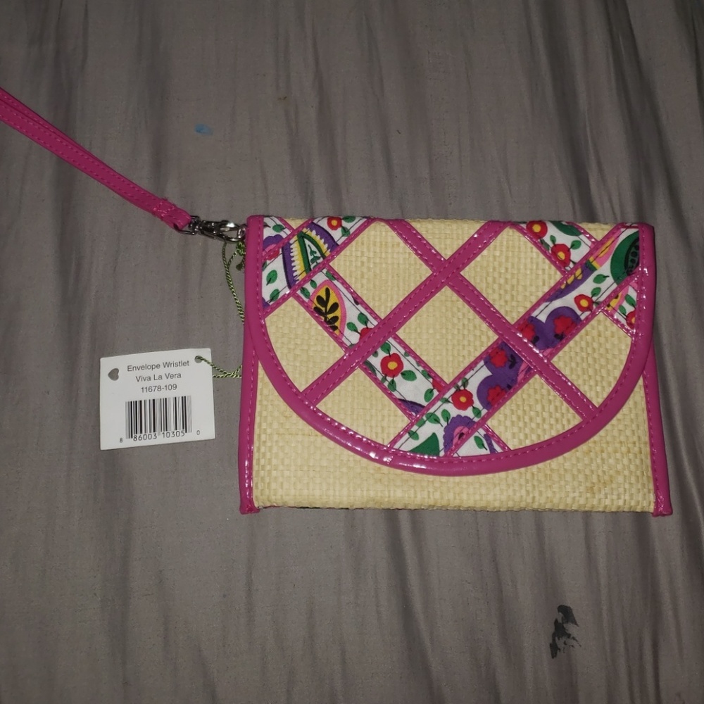 Vera Bradley Envelope Wristlet in Viva La Vera